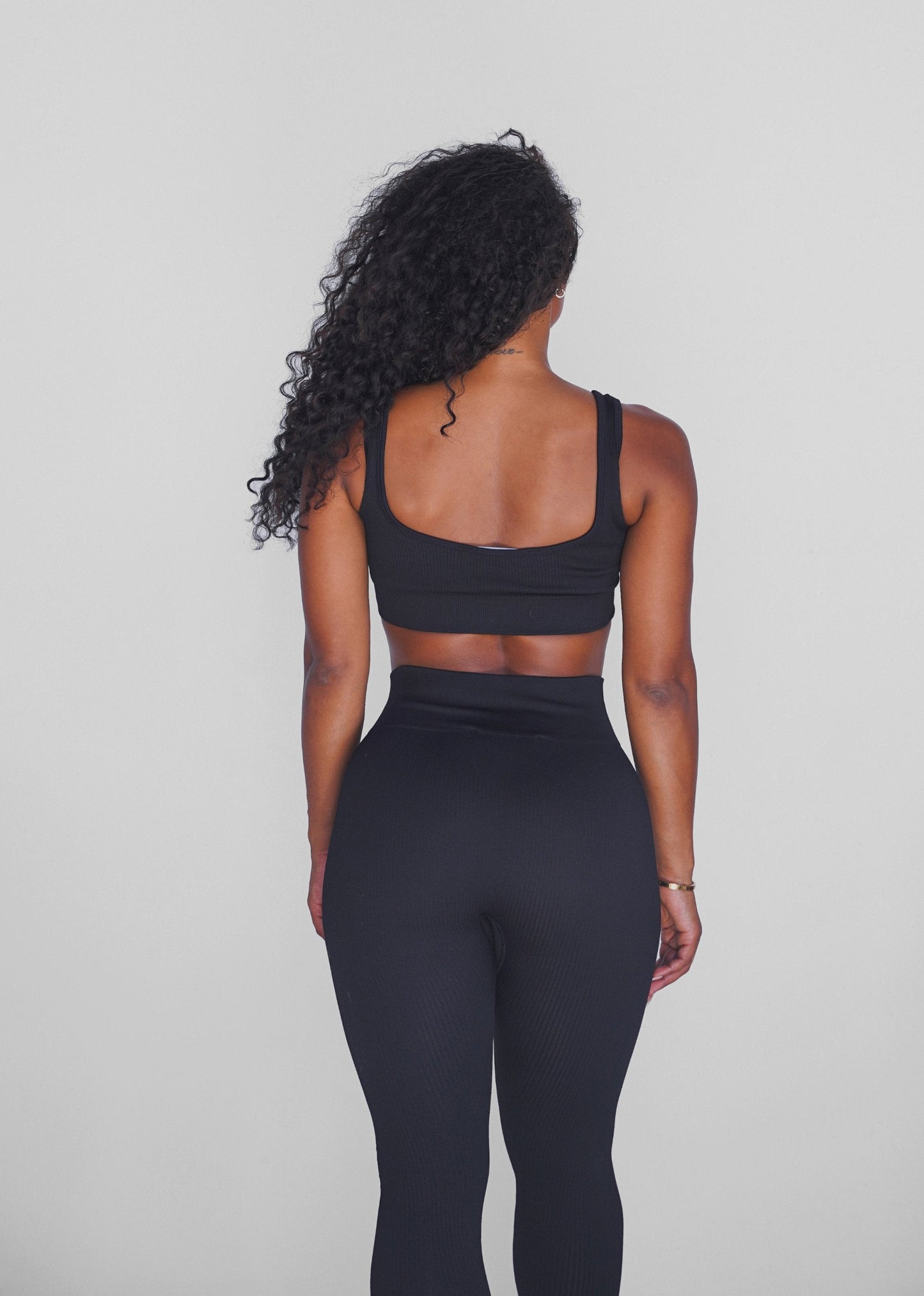 Amber Maxwell Axel leggings black supportive ribbed activewear